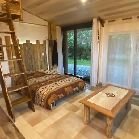 Studio Famille, Lit Aventurier Saint-Laurent-de-Neste Esterno foto